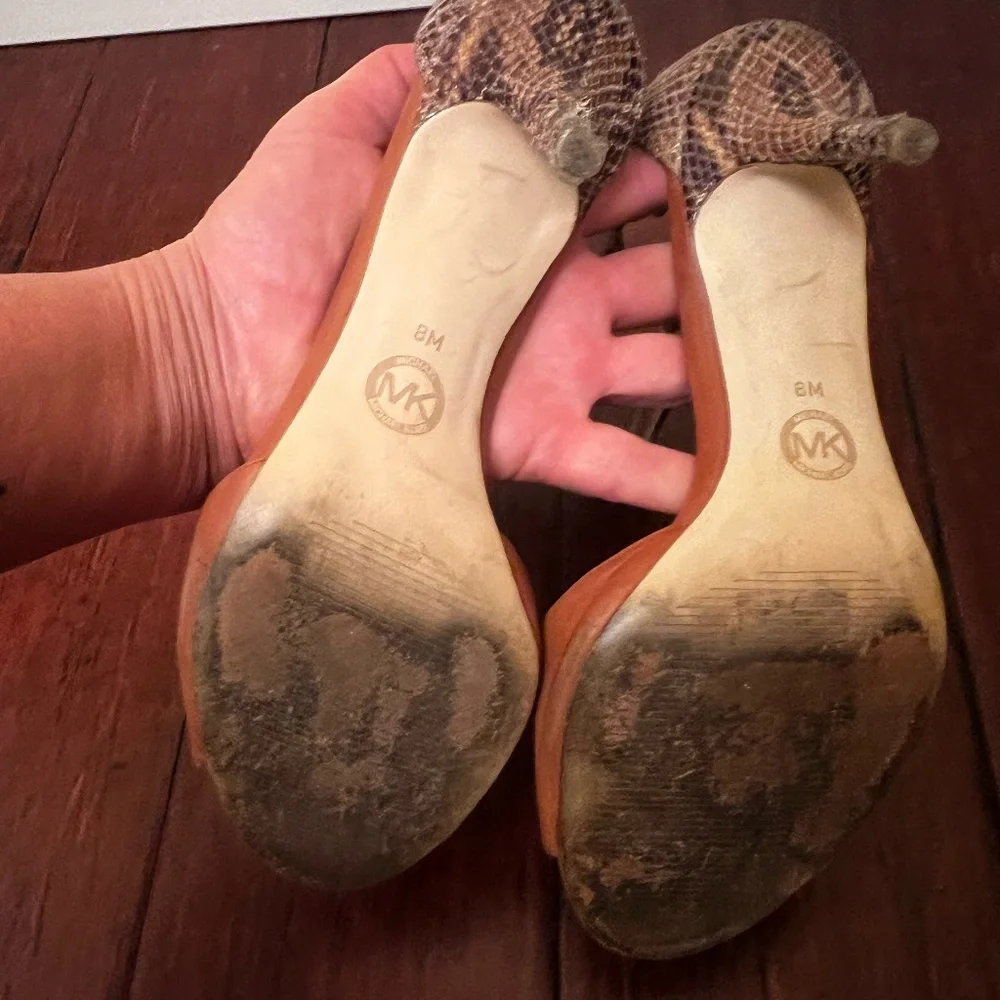 Sandals - Picture 4 of 4